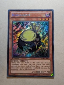 YuGiOh Kuribandit Secret Rare 1st Edition DRLG-EN002 - Bild 1 von 1