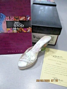 Raine Just the Right Shoe " Crocus " 25081 NMIB WITH COA - Picture 1 of 5