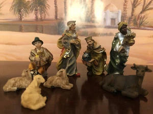 Krippenfiguren Polyresin -Ersatz- 9cm mit Goldauflage, je hlg.Könige/Hirte/Tiere - Bild 1 von 9