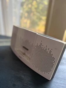 Bose SoundDock XT Speaker W/cord & Instructions. Tested, Fully Charged. - Picture 1 of 10