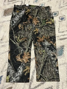 Camo Diamond Cut Hunting Pants Jeans Comfort Fit Size 42 x 30 Mossy Oak - Picture 1 of 13