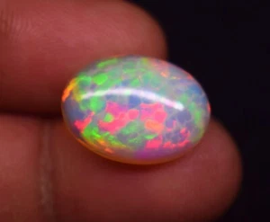 7.5 CT Natural Ethiopian ++Opal Fire Oval Loose Gemstone Cabochon 17.7X13.1 MM - Picture 1 of 4
