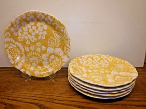Set of 6 Pier 1 Imports "Chloe" Yellow PLATES 9" Salad Luncheon Ironstone MINT - Picture 1 of 4