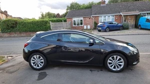 Vauxhall Astra GTC 2.0 cdti SRi - Picture 1 of 19