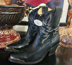 Idyllwind for Miranda Lambert Women's Wheels Western Booties SZ 6M Round Toe NIB - Picture 1 of 5