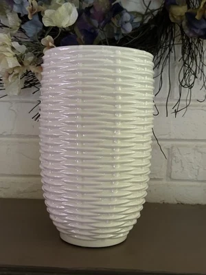 AERIN x Williams Sonoma Tessere Basketweave Vase White Luxury Designer Décor 9" - Image 1 of 4