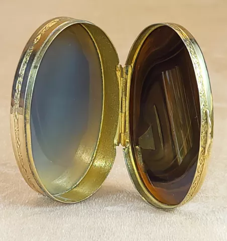 Premier Antique Oval Box Gilded & Tooled Brass Thick Specimen Agate Top & Bottom Cover
