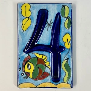 "Azulejo de dirección de cerámica mexicana Talavera número 4 peces pintados a mano 3,5 x 5,5""" - Imagen 1 de 4