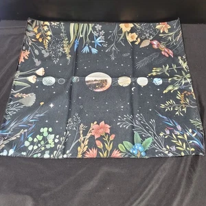 Moonlit Garden 19.5x19.5" Alter/Tarot Cloth - Picture 1 of 3