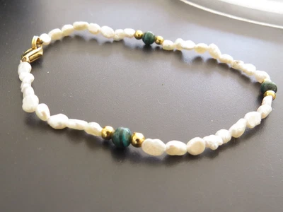 Freshwater Pearl 7” Bracelet w Jade bead accent - Image 1 of 4