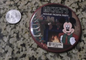 Disneyland Mickys Urlaub Pyjama Party Geschichtenerzähler Cafe Knopf - Bild 1 von 1