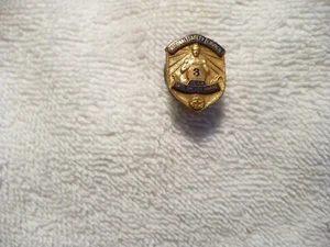 JC- VINTAGE SAFE DRIVER AWARD 3 YEAR PIN (SCREW ON BACK) #14214 - Picture 1 of 6