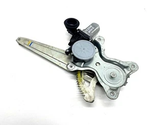 REGULADOR VENTANA IZQUIERDA LADO PASAJERO TRASERO ORIGINAL LEXUS IS220D XE20 N/S/R 06-10 - Imagen 1 de 3