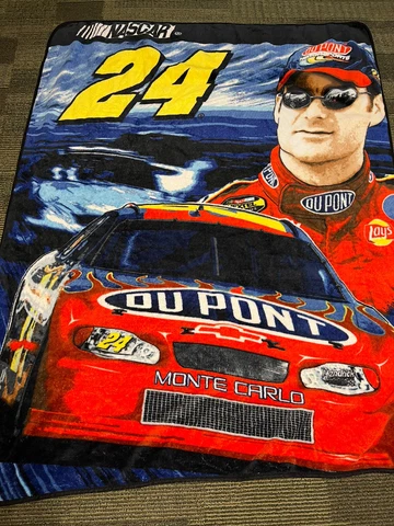 NASCAR Jeff Gordon #24 Dupont Motorsports Fleece Throw Blanket 57x49 Northwest Cover