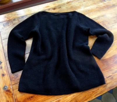 Sehr schöner schwarzer Pullover mit Merinowollanteil - Größe 38 40 - guter Zust. - Bild 1 von 4