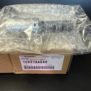 Genuine OEM Subaru 10921AA040 AVCS Variable Valve Timing Solenoid - Bild 1 von 3