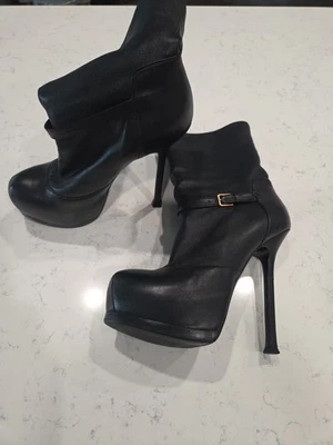 Botas de cuero negras para mujer YSL Yves Saint Laurent talla 37 Foto 1 de 4