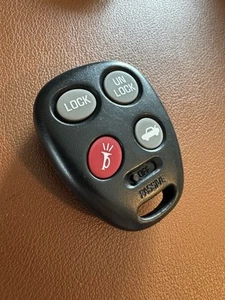 OEM CHEVROLET CORVETTE PASSIVE Key Fob Remote Keyless AB00216T 10253839 - Picture 1 of 4