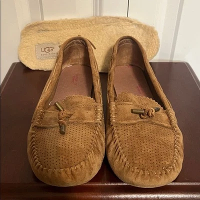UGG Roni Women's Brown Suede Mocassins Driving Shoes Slippers Sz 7.5 - Image 1 of 4