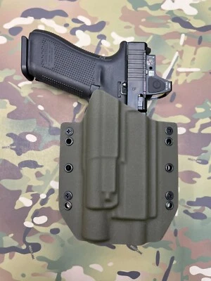 OD Green Kydex Light Bearing Holster for Glock 17 Gen 5 Surefire X300 Ultra A - Image 1 of 4