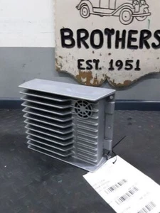 2015-2020 MERCEDES BENZ GLA250 AMPLIFIER: 2129014907 - Picture 1 of 12