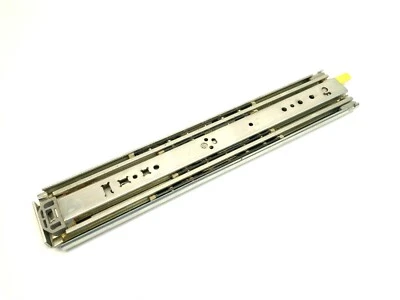 Corredera de cajón Accuride 9328E de alta resistencia de extensión completa con bloqueo de bolsillo y bayoneta Foto 1 de 4