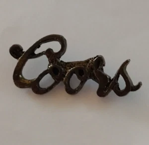 COORS Beer Cursive Lettering Tack Pin - Picture 1 of 5