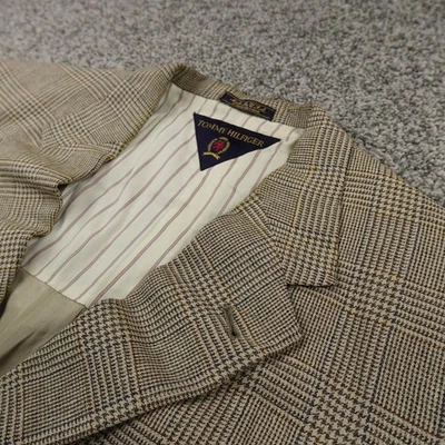 VTG Tommy Hilfiger Blazer Mens 44 Brown Tweed Plaid Sport Coat Suit Jacket USA - Image 1 of 4