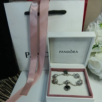 Beautiful Genuine Pandora  5 Five Clip Station Bracelet with clips  onyx 19cm  - Image 1 of 4