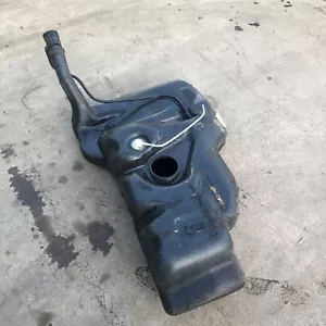 VW TRANSPORTER T4 2.4 DIESEL FUEL TANK FLUID RESERVOIR ASSEMBLY UNIT 1990-1998 - Picture 1 of 4