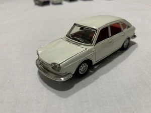 VW 411 Marklin 1:43 No Politoys Mebetoys Burago  - Foto 1 di 15