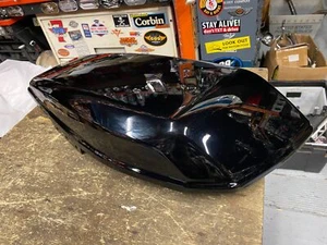 2024 Vivid Black Saddlebag Lid Harley Street Road Glide King FLHR FLHX FLTR OEM - Picture 1 of 6