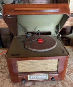 Sentinel Model 284-GA Vintage Tube Standard Broadcast Radio RECORD PLAYER - Picture 1 of 16