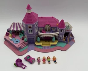 Polly Pocket Vintage 1994 Magical Mansion w/ 4 Figures Car & Carriage Bluebird - Picture 1 of 11