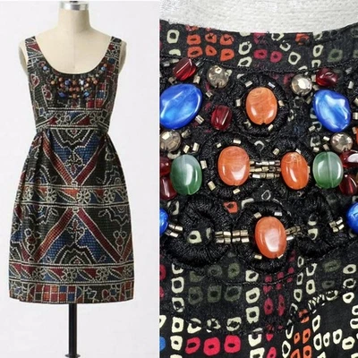 Anna Sui x Anthropologie Tesserae Vestido Estampado Mosaico Cuentas Ajuste y Acampanado Algodón Foto 1 de 4
