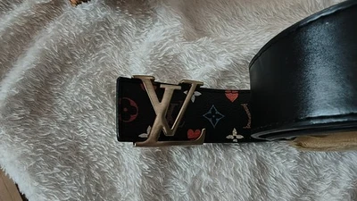 Двусторонний ремень Louis Vuitton LV многоцветный кожаный 110 см - Изображение 1 из 4