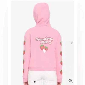 Hot Topic Strawberry Milk Crop Hoodie Pink Zip Up - Picture 1 of 10