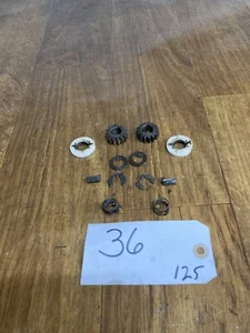 LAWN BOY LAWNBOY Self Propelled Trans Drive Gear Parts Pinion Gears 65-4750 - Picture 1 of 2
