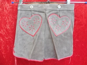 hochwertige Lederhose , Gr. 110 , Made in Germany , kurze Hose , Herzen ! - Bild 1 von 3