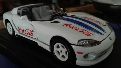 Modellino VIPER COCA COLA 1:24 b burago - Immagine 1 di 4