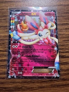 Sylveon EX RC21-32 Generations: Radiant Collection Holo - Picture 1 of 2