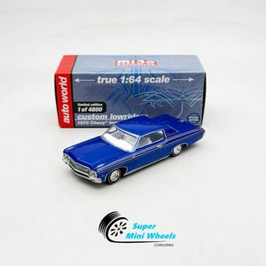 Auto World 1:64 Custom Lowriders 1970 Chevy Impala SS Hard Top blau - Bild 1 von 6