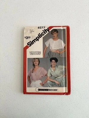 Simplicity 6277 Loose Fitting Top  Size 6 8 10 Vintage  - Image 1 of 3