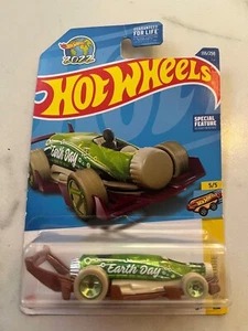 2022 CARBONATOR EARTH MATTEL HOT WHEELS DIE CAST CAR IN FACTORY SEALED PACKAGE - Picture 1 of 1