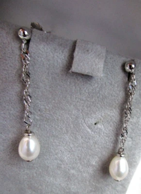 EARRINGS,BRONZE SILVER WITH CULTURED PEARL Dangle Drop 1.5' - Image 1 of 4