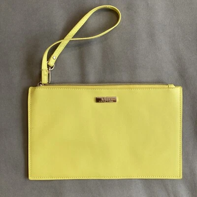 NUEVO - Trina Turk - Amarillo brillante - Muñequera - Bolso sin asas - Hermoso Foto 1 de 4