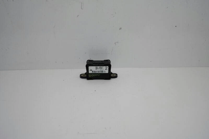 Sensor de gravedad Infiniti QX56 2004-2010 velocidad de guiñada Foto 1 de 4