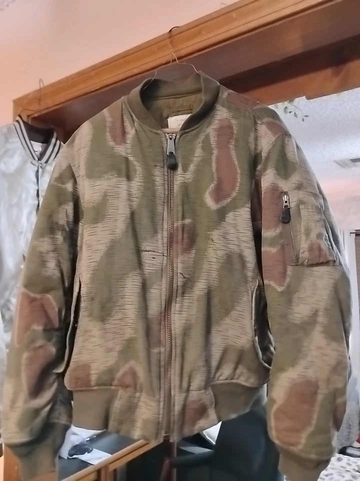 复古男式 1990 年代 Y2K Sturm 德国迷彩飞行轰炸机夹克 90 年代 M 码 Sumpfmuster — 第 1/4 张图片