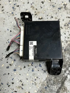 2008-2013 Toyota SEQUOIA A/C Temperature Amplifier Control Module 88650-0C083 - Picture 1 of 3