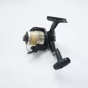Shimano Aero 2000 Spinning Reel Freshwater Fishing 5.2:1 Gear Ratio Works Good - Picture 1 of 5